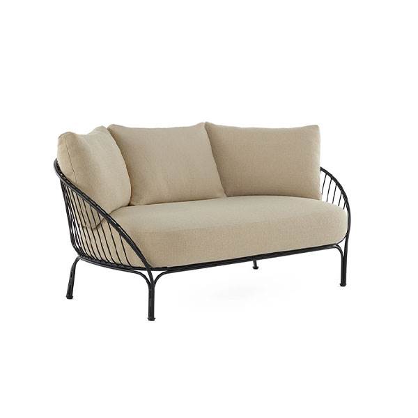 Kartell Hiray Sofa Med Hynder Sort Stel Med Beige Hynder : Erling Christensen Møbler