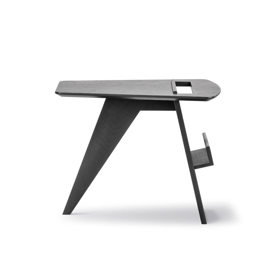 Risom Magazine Table Sort